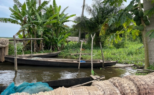 A flooded fishing community in Epe lagoon